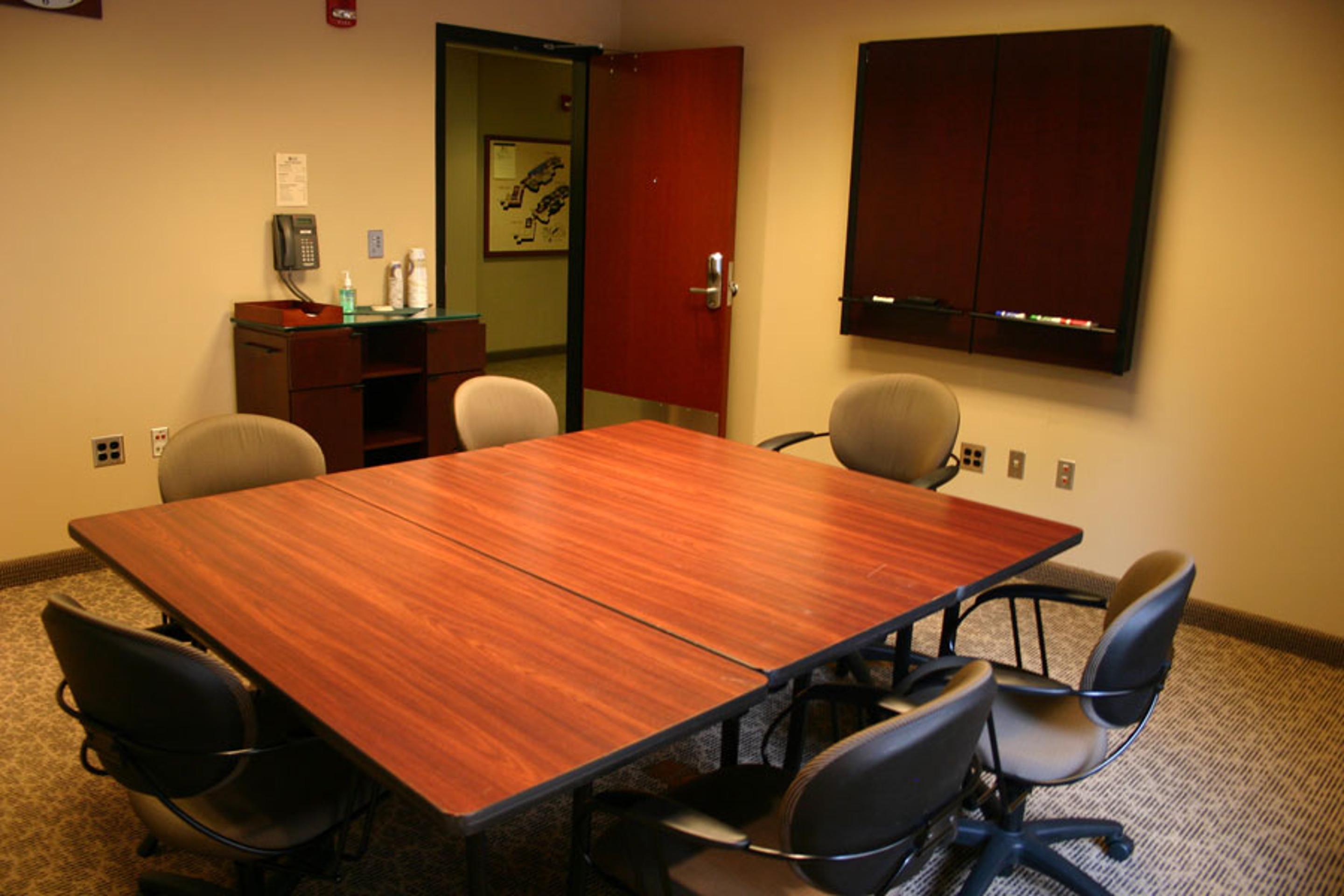 Candlewood Suites East Lansing By Ihg Ngoại thất bức ảnh