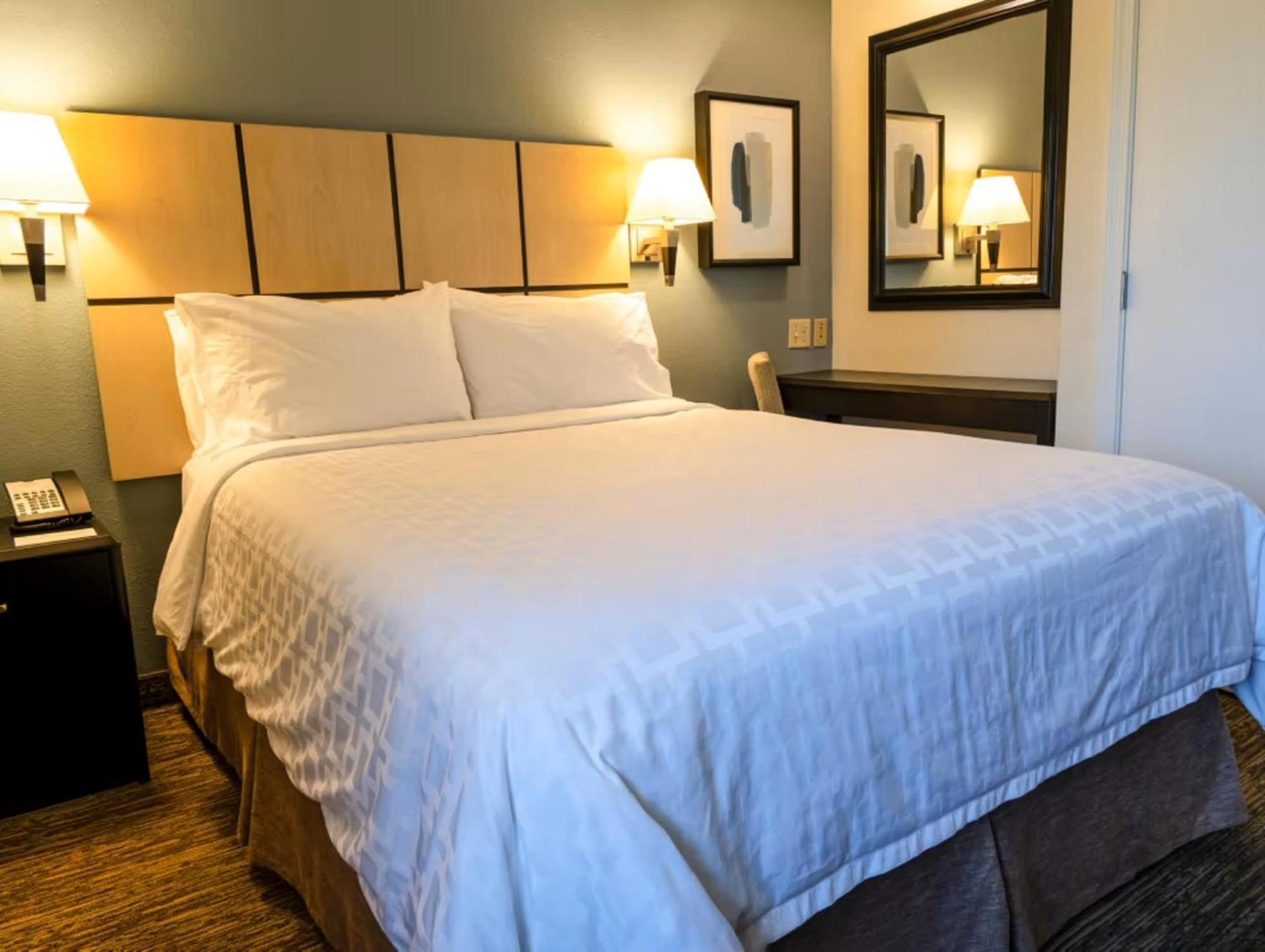 Candlewood Suites East Lansing By Ihg Ngoại thất bức ảnh